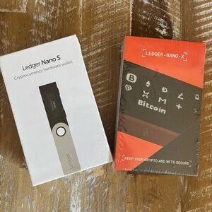 Ledger Nano S and Nano X Cryptocurrency Wallets